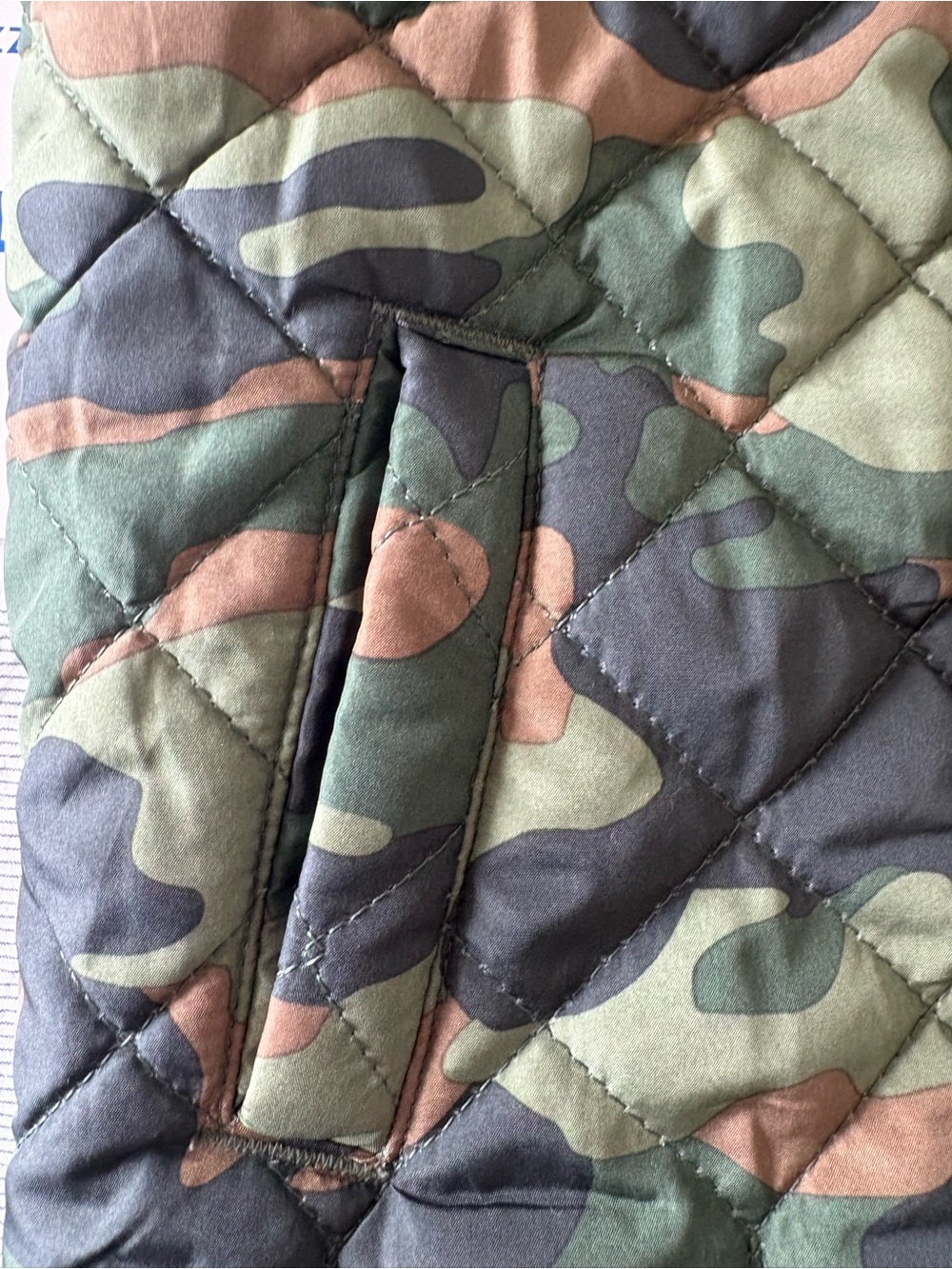 Baby Gap Camo Quilted Puffer Vest 12-18 Months Green Snap Front - Picture 6 of 6